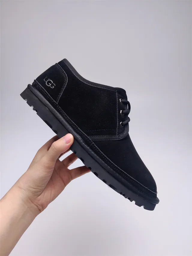 UGG Tasman 黑色麂皮系带雪靴 6