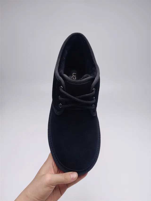 UGG Tasman 黑色麂皮系带雪靴 7