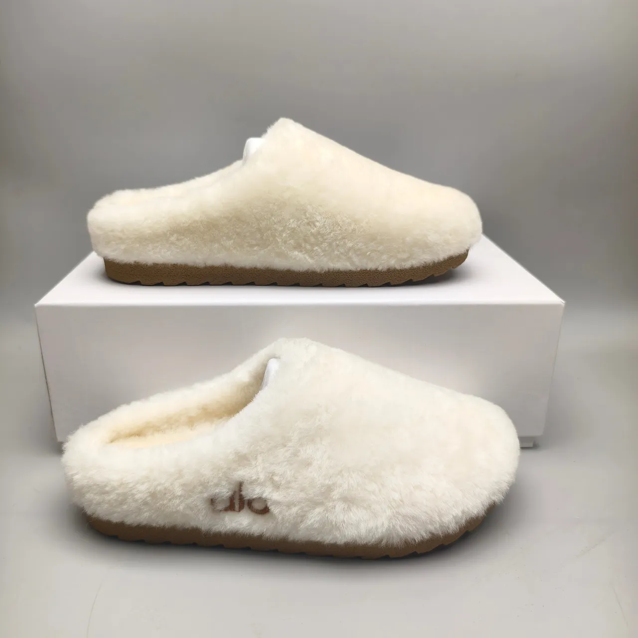 UGG Tasman Cream Shearling Slipper 5