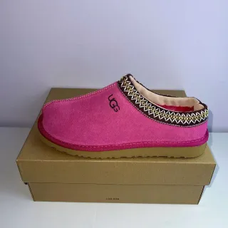UGG Tasman 粉色刺绣滚边拖鞋