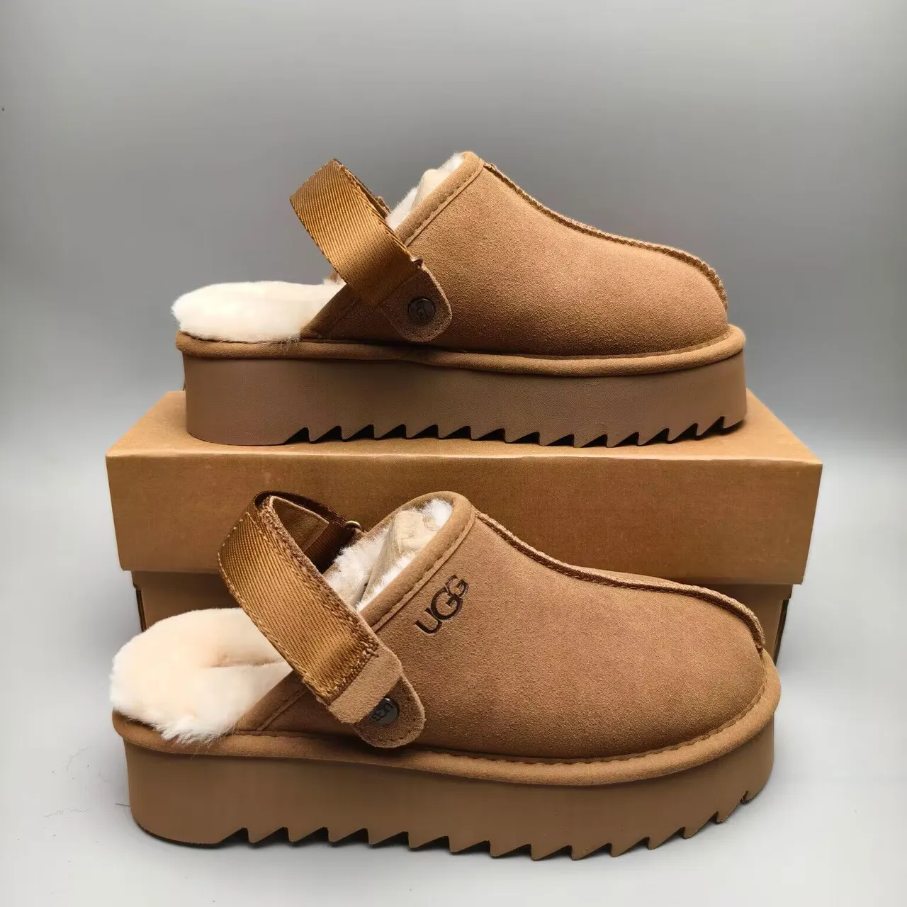 UGG Tasman Tan 麂皮羊毛内里拖鞋 6