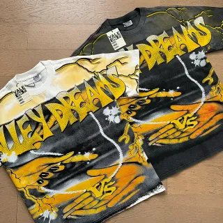 Vale Forever Graphic Print Spray-Paint Style T-Shirt