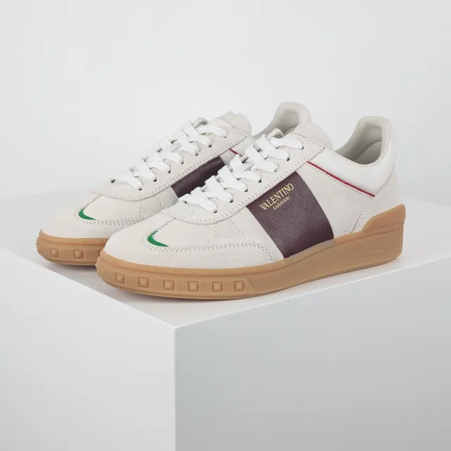 Valentino Garavani Off-White عنابي خطوط حذاء أسلوب حياة 2