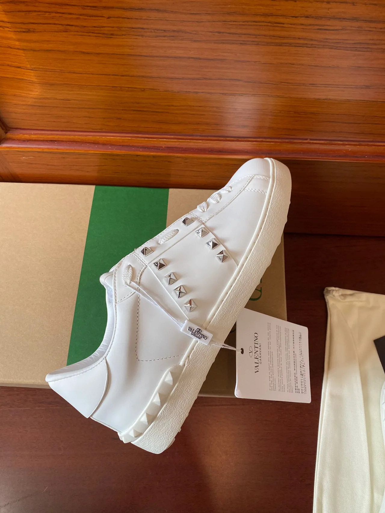 Valentino Rockstud Studded White Leather Lifestyle Sneakers 7