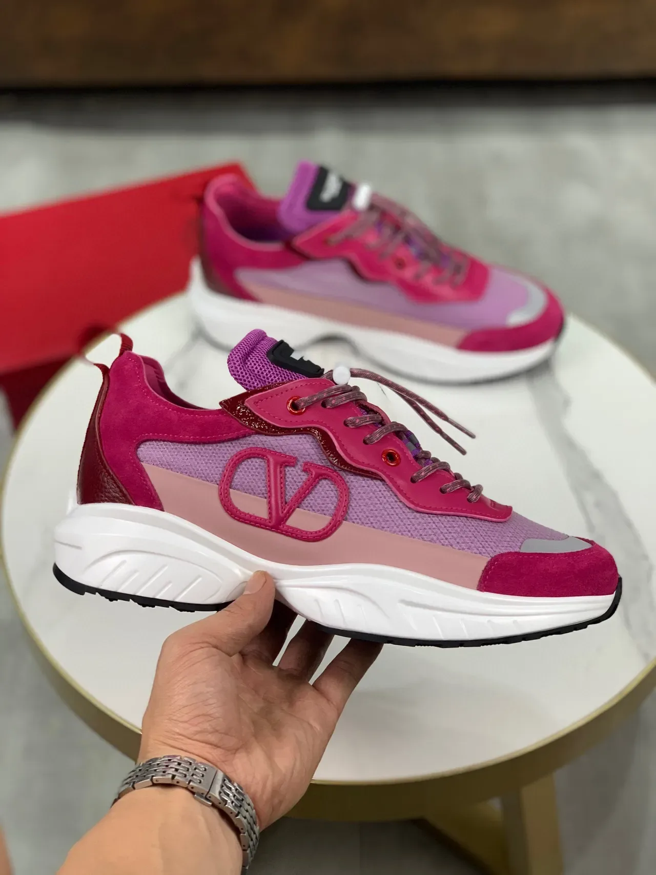 Valentino VLogo Chunky Sneaker Rosa y Blanco 9