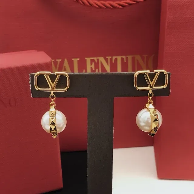 Valentino VLogo Pearl Drop Earrings 3