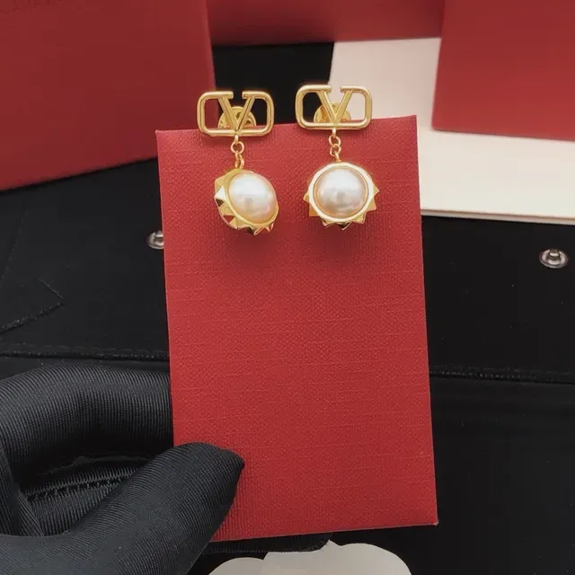 Valentino VLogo Pearl Drop Earrings 7