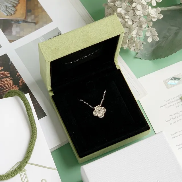 Van Cleef & Arpels Alhambra 四叶草 镶钻项链 8