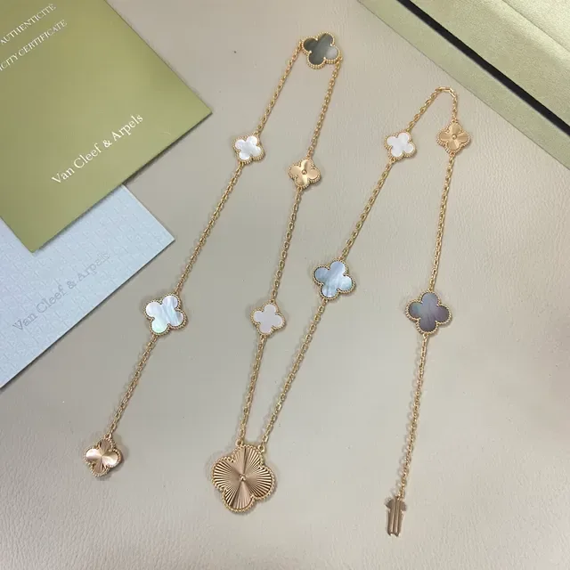 Van Cleef & Arpels Alhambra চার পাতার ক্লোভার এবং পাখা মোটিফ নেকলেস 6