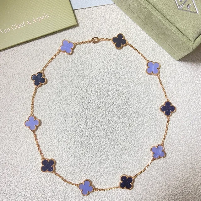 Van Cleef & Arpels Alhambra 薰衣草和海军蓝三叶草项链 3
