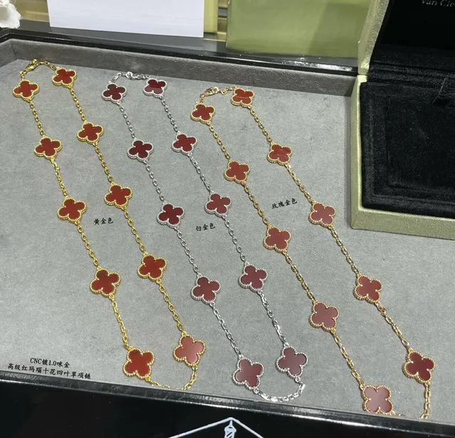 Van Cleef & Arpels Alhambra Ten Motif ذهب أحمر قلادة 3