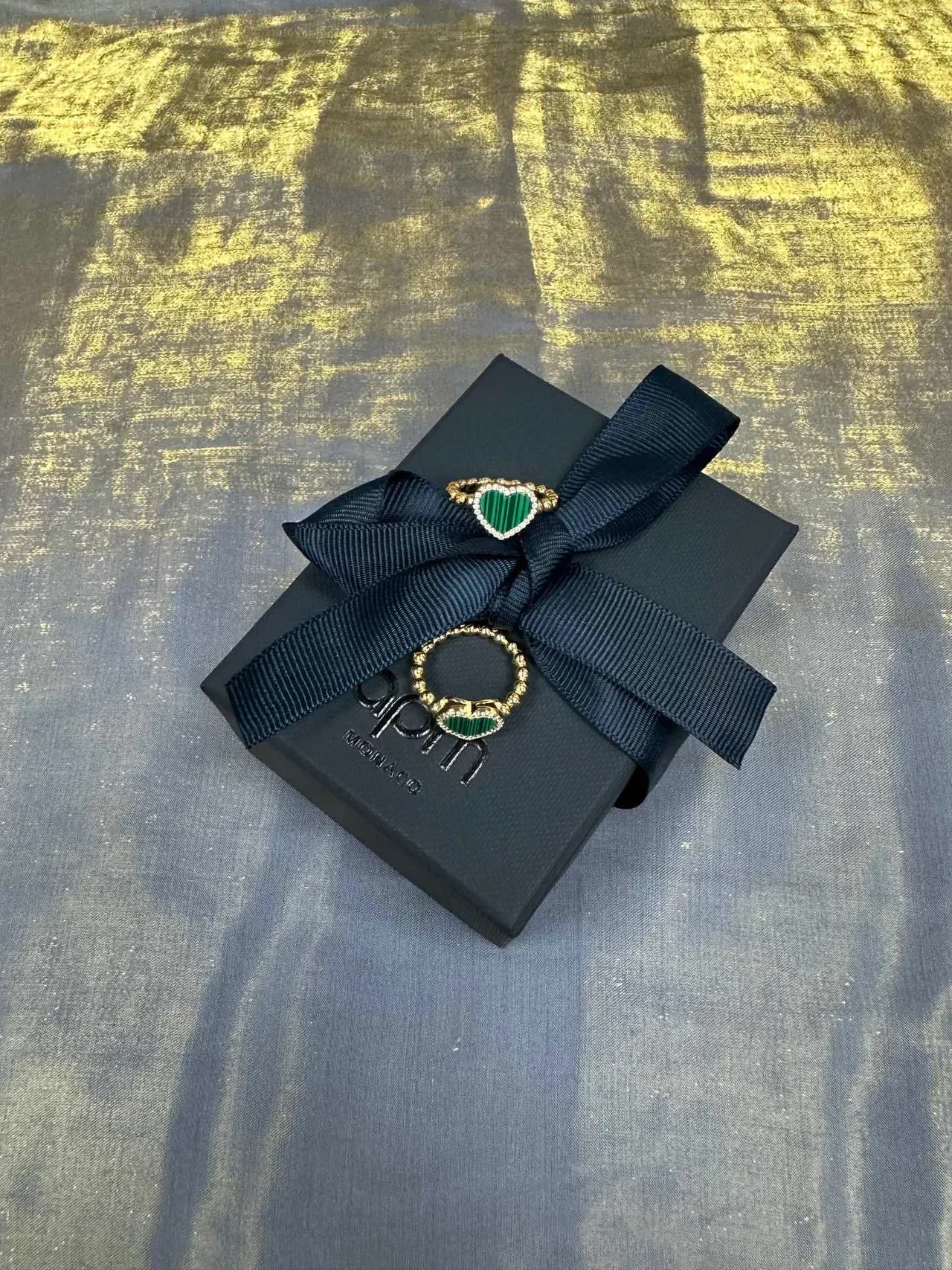 Van Cleef & Arpels Sweet Alhambra Bague Cœur Malachite et Diamant 5