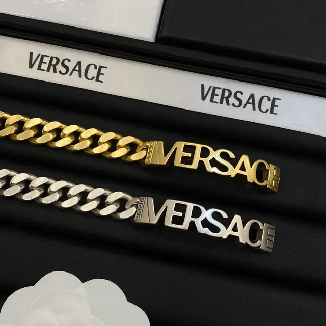 Versace Chain Reaction Logo Plaque Curb Chain ब्रेसलेट 6