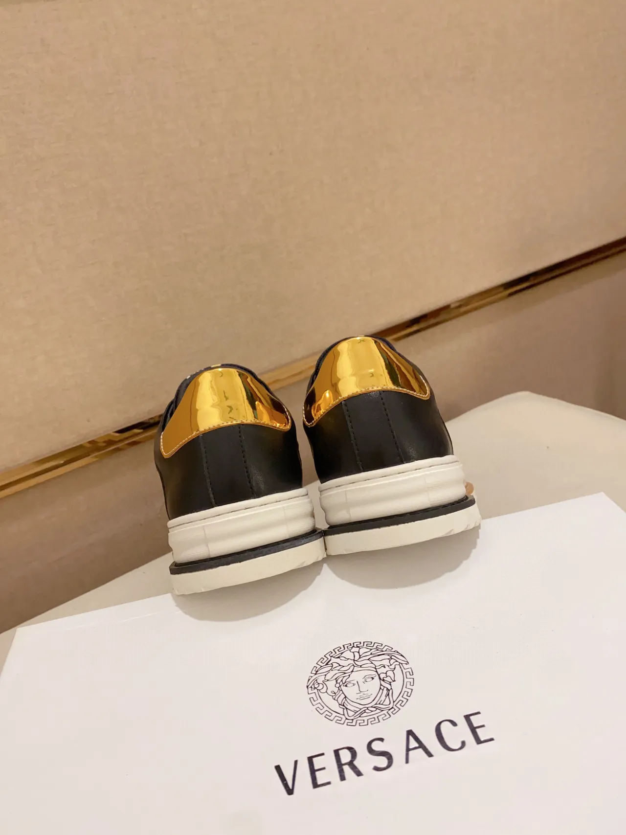 Versace Chain Reaction Medusa Print Black Gold Lifestyle Sneakers 4