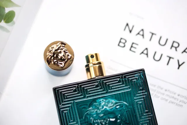 Versace Eros Teal Blue Glass Perfume 6