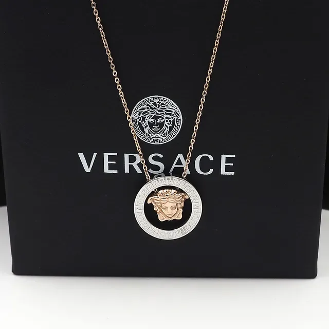 Versace Greca Odissea cabeza de Medusa collar en tono dorado 3