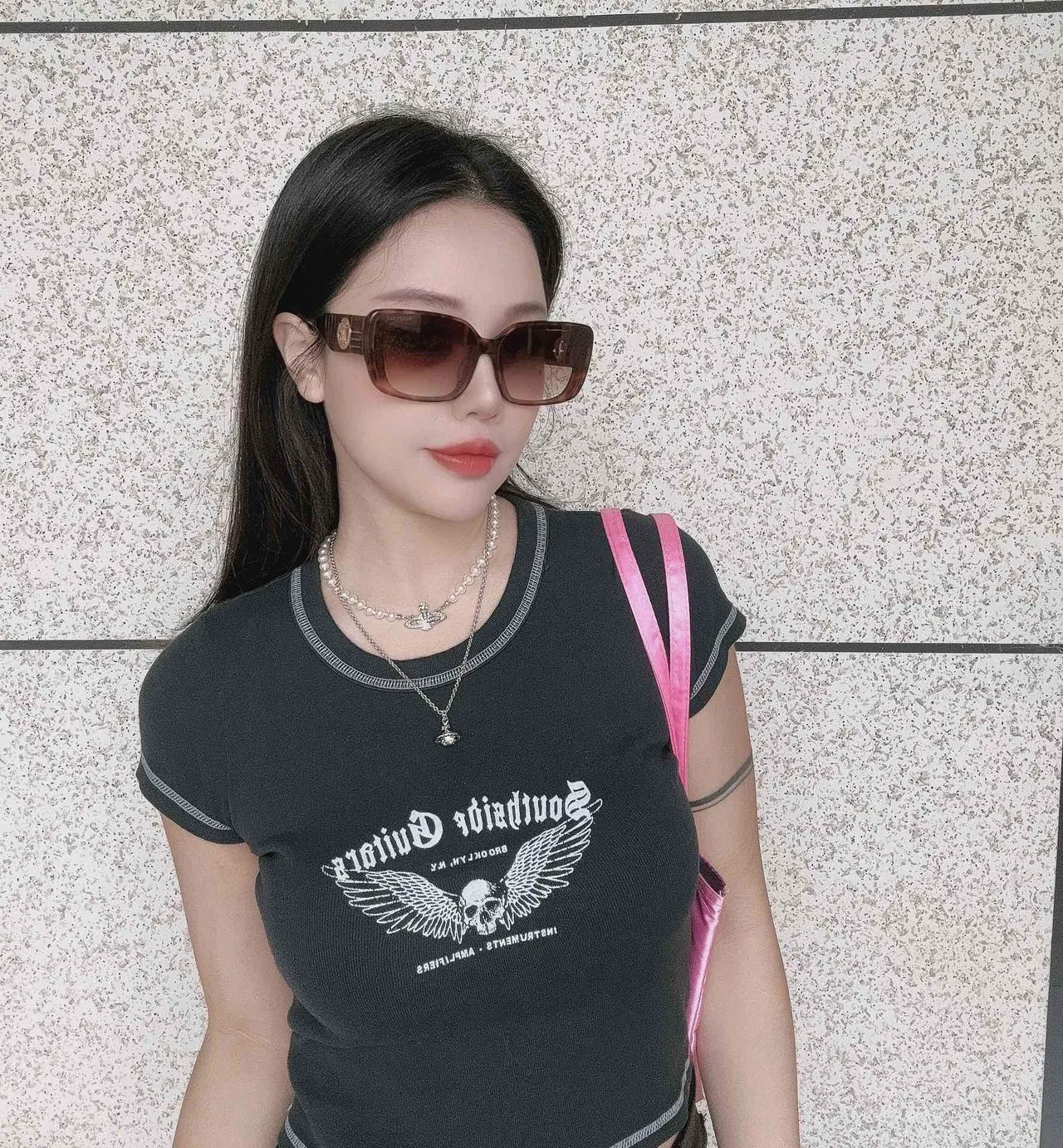 Vivienne Westwood Camiseta Gráfica Crânio Alado Preta 5