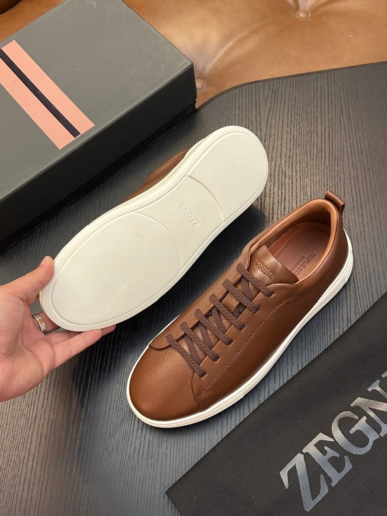 Zegna 棕色真皮低帮生活方式运动鞋 2