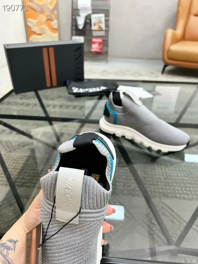 Zegna 灰蓝针织套脚袜领生活方式休闲鞋 3