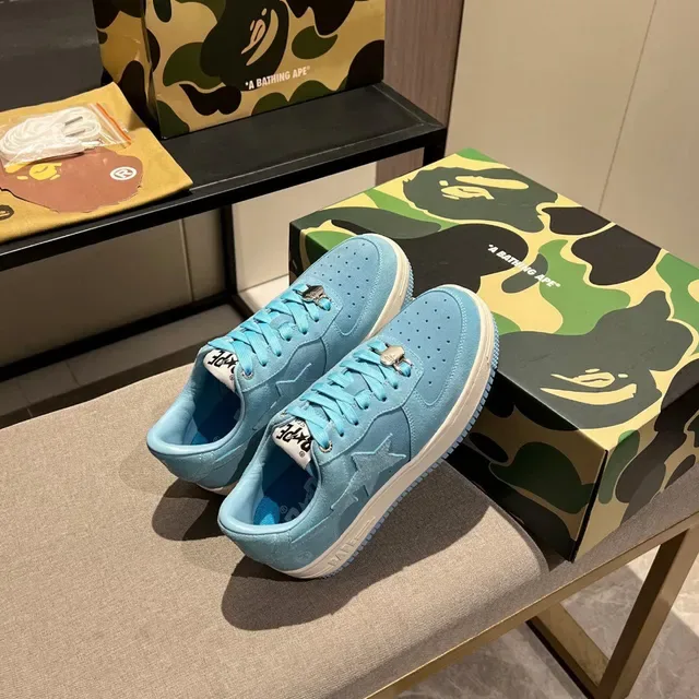 A Bathing Ape Tênis Lifestyle Suede Azul Branco Detalhe Logo Estrela 5