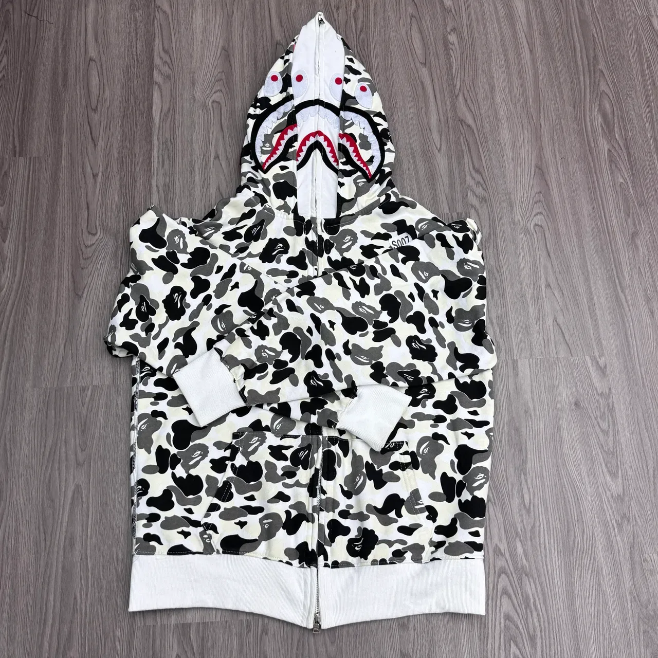 A Bathing Ape शार्क হুডি সাদা কালো ধূসর ক্যামো জিপ-আপ জ্যাকেট 3