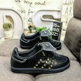 Adidas Black Gold Leather Upper Studded Grommets Lifestyle Sneakers