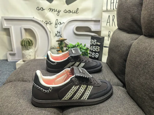Adidas Black Multicolor Crystal-Embellished Three-Stripe Side Panel Lifestyle Sneakers 11
