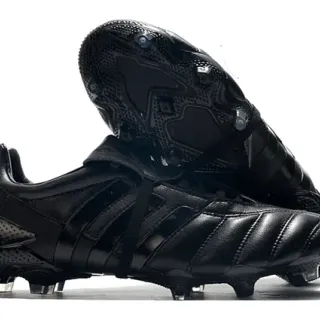 Adidas 黑色绗缝皮革鞋面无鞋带鞋面搭扣钉地足球鞋