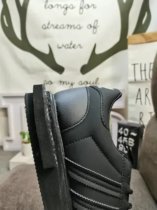 Adidas কালো সাদা লো-টপ চামড়া মতো উপর লাইফস্টাইল স্নিকার 3