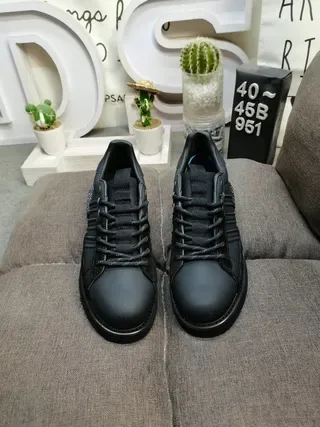 Adidas কালো সাদা লো-টপ চামড়া মতো উপর লাইফস্টাইল স্নিকার 10