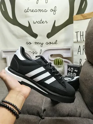 Adidas কালো সাদা লো-টপ চামড়া মতো উপর লাইফস্টাইল স্নিকার 15