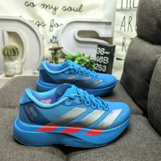 Adidas أحذية رياضية أسلوب حياة زرقاء وفضية ثلاث شرائط