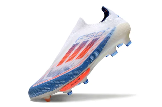 Adidas F50 白蓝 低帮 袜套合脚面 半透明鞋底板 硬地球场足球鞋 3