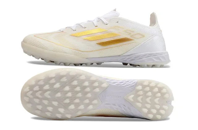 Adidas F50 White Gold Tênis de futebol turf sintético leve com detalhes de listras 5