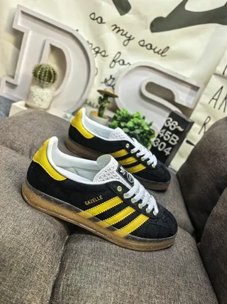 Adidas Gazelle أحذية رياضية أسود وأصفر بنمط حياة 9