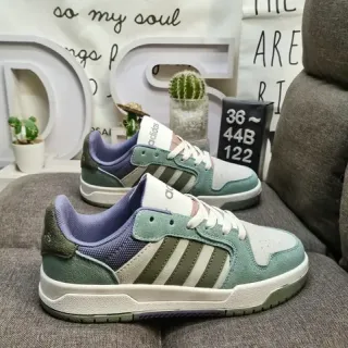 Adidas绿色紫色低帮三条纹侧面板生活方式运动鞋