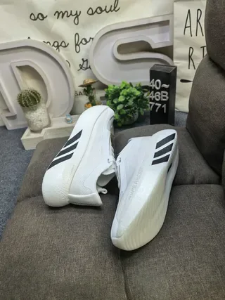 Adidas Hyperboost White Lifestyle Sneakers 6
