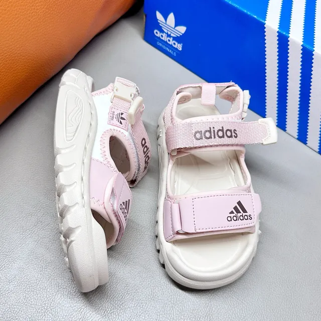 Adidas 儿童 多带 闭合脚趾 休闲凉鞋 7