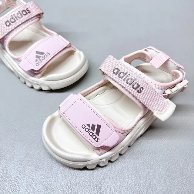 Adidas 儿童 多带 闭合脚趾 休闲凉鞋 9