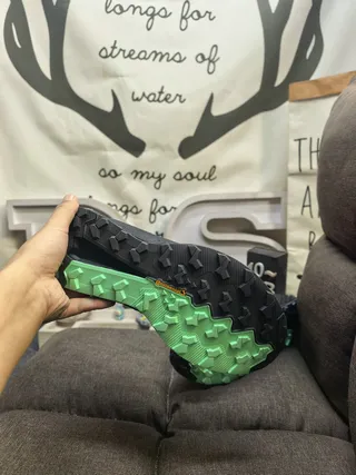 Adidas أحذية جري وردي وسوداء بكولار بأسلوب جيتر وسيليويت 4
