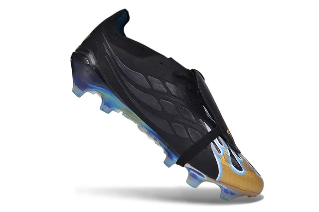 Adidas Predator Black Gold sans lacets fermeture à sangle accentué par les flammes trois bandes terrain ferme chaussures de football 2