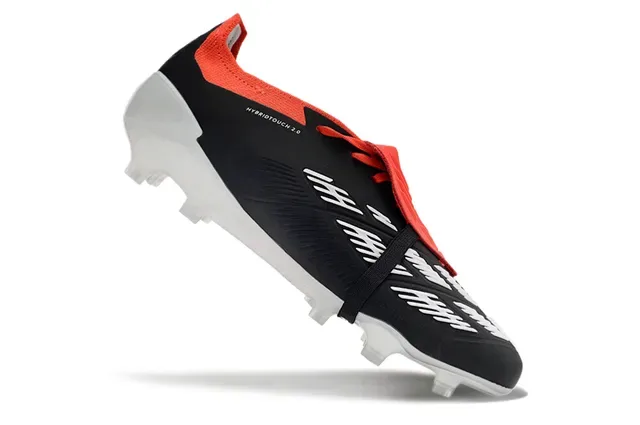 Adidas Predator 黑橙色 不对称系带覆盖 三条纹侧面板 钉地足球鞋 2