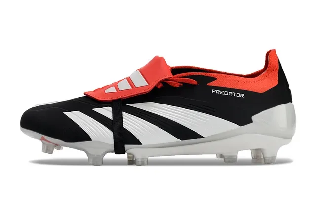 Adidas Predator 黑橙色 不对称系带覆盖 三条纹侧面板 钉地足球鞋 7