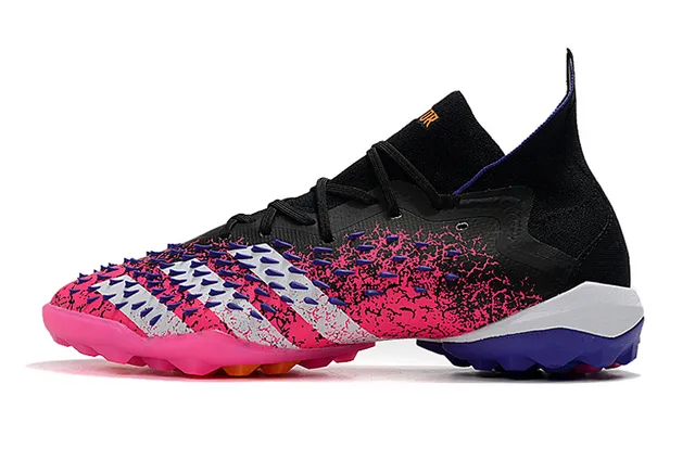 Adidas Predator Pink Black Textured Speckled Upper Triangular Forefoot Studs Turf Soccer Shoes 8