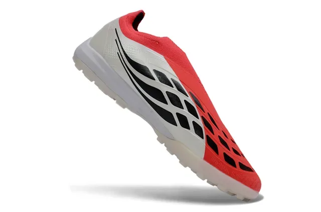 أحذية كرة القدم Adidas Predator أحمر أبيض بدون لاسيه ساك فت أبير تكستشرد सिलفر ثلاث شريط أوفرليه تيرف 11