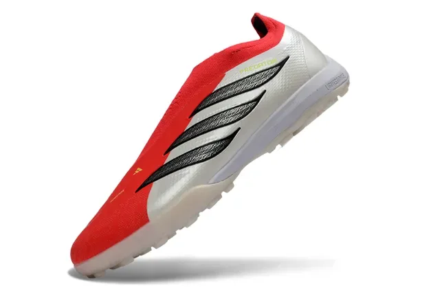 أحذية كرة القدم Adidas Predator أحمر أبيض بدون لاسيه ساك فت أبير تكستشرد सिलفر ثلاث شريط أوفرليه تيرف 12