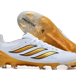 Adidas Predator Zapatos de fútbol blancos y dorados para terreno firme