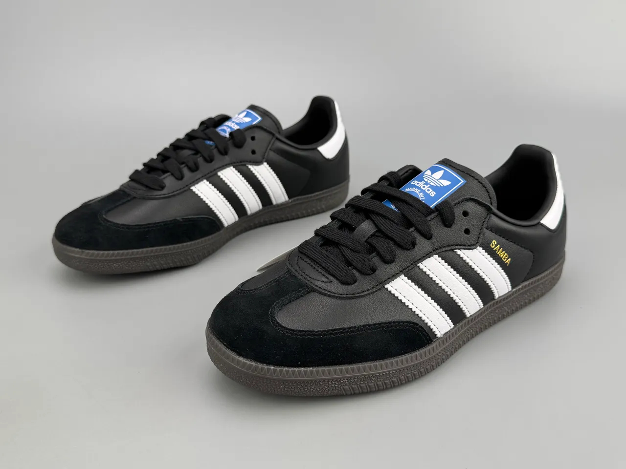 Adidas Samba काला और सफेद लाइफस्टाइल स्नीकर 7