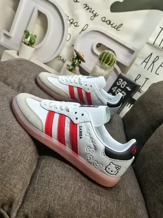 Adidas Samba Hello Kitty 白红黑生活方式运动鞋 7