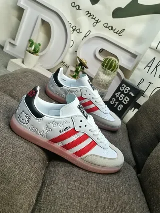 Adidas Samba Hello Kitty 白红黑生活方式运动鞋 9